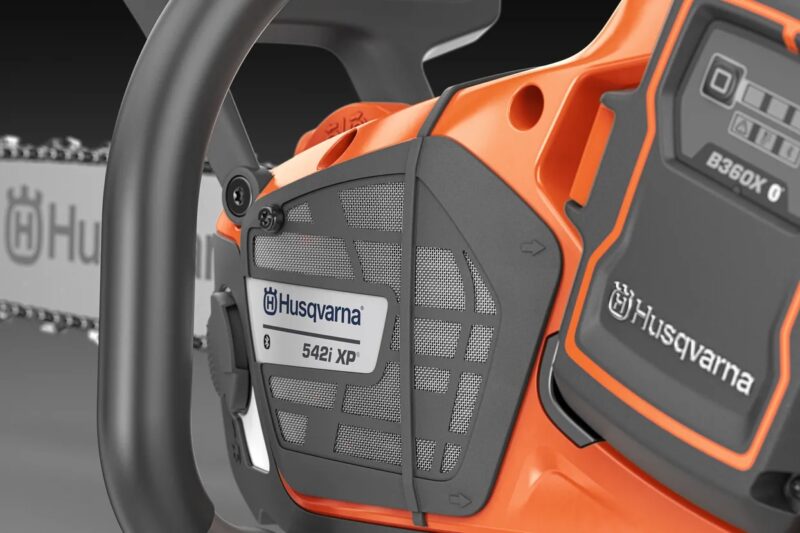 Husqvarna T542i XP® Akku-Motorsäge 14″ ohne Akku und Ladegerät